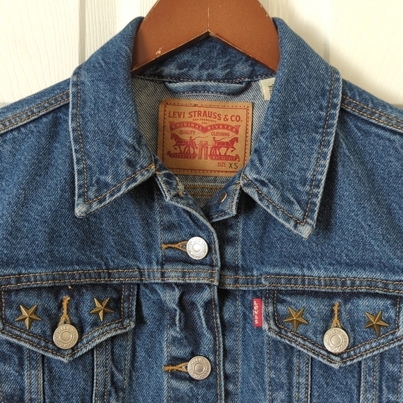 Levi's Classic Star Studded Dark Wash Long Sleeve Denim Jean Trucker Jacket XS - Picture 2 of 16